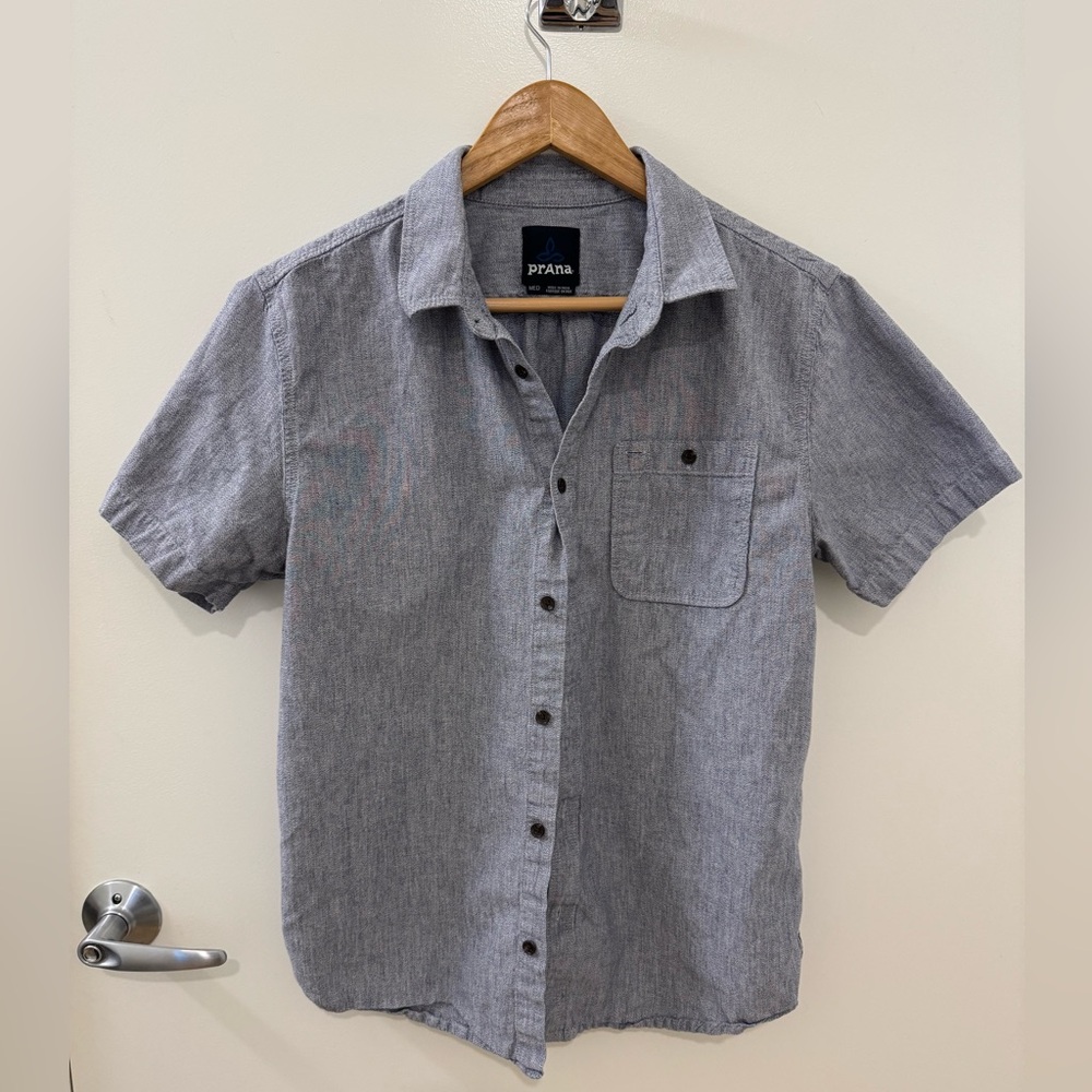 PrAna Men’s short sleeve button up